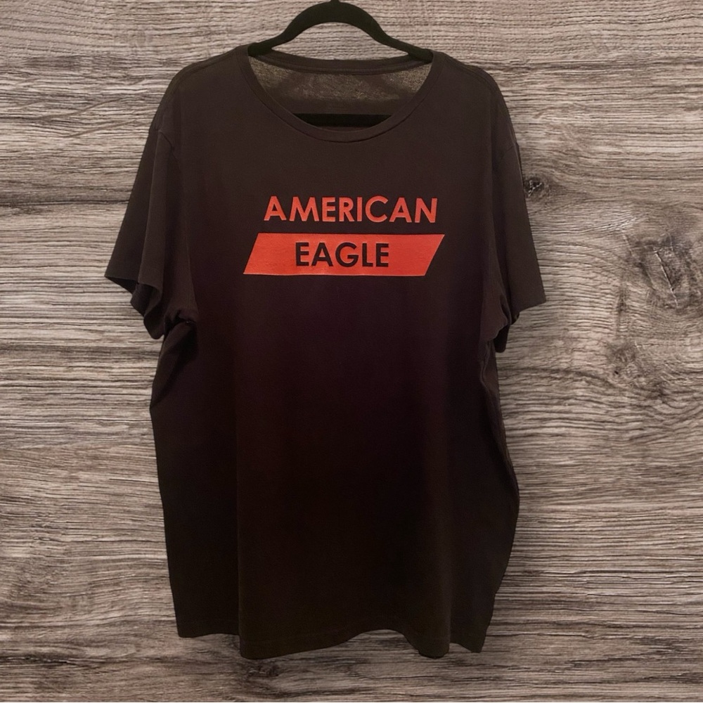 Bundle of 2 Men’s American Eagle T-shirts